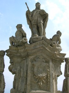 A statue on the way to St. Barbara's Cathedral