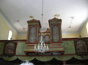 The organ of St. Giles' Church