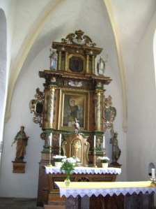 The interior of St. Lawrence's Church