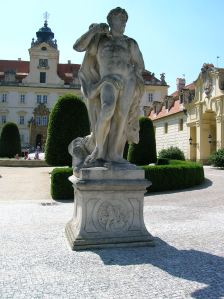 Valtice5statue