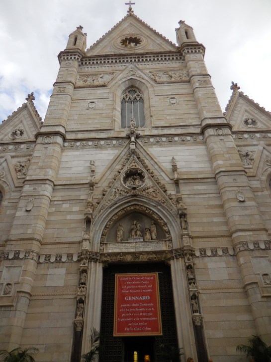 Naplescathedral1