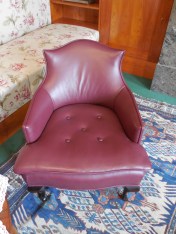 PilsenLoosintchair2