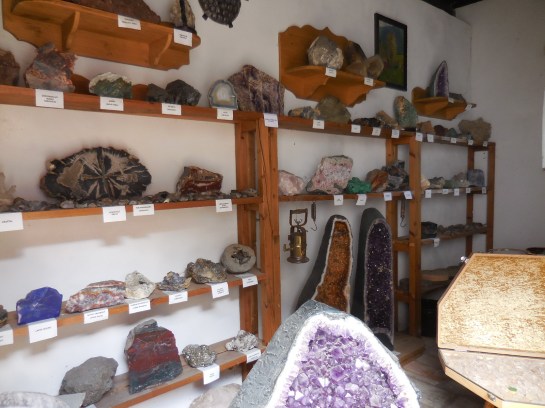 CervenyUjezdintgems66