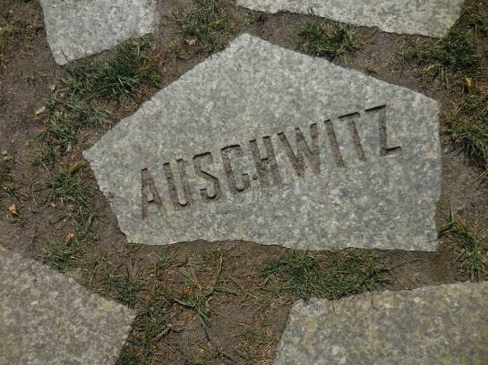 BerlinRomaHMonument4