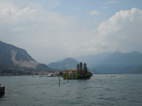 IsolaBellaviewfromgrotto