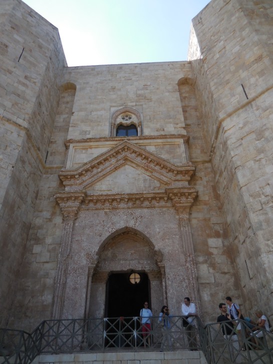 PUGLIACasteldelMonte10