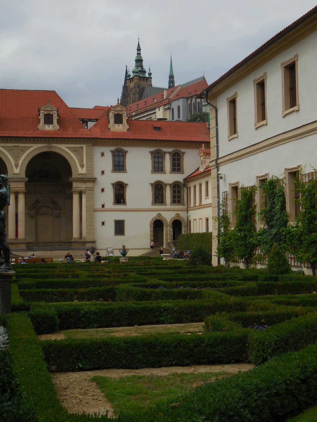PragueWallensteinGarden11