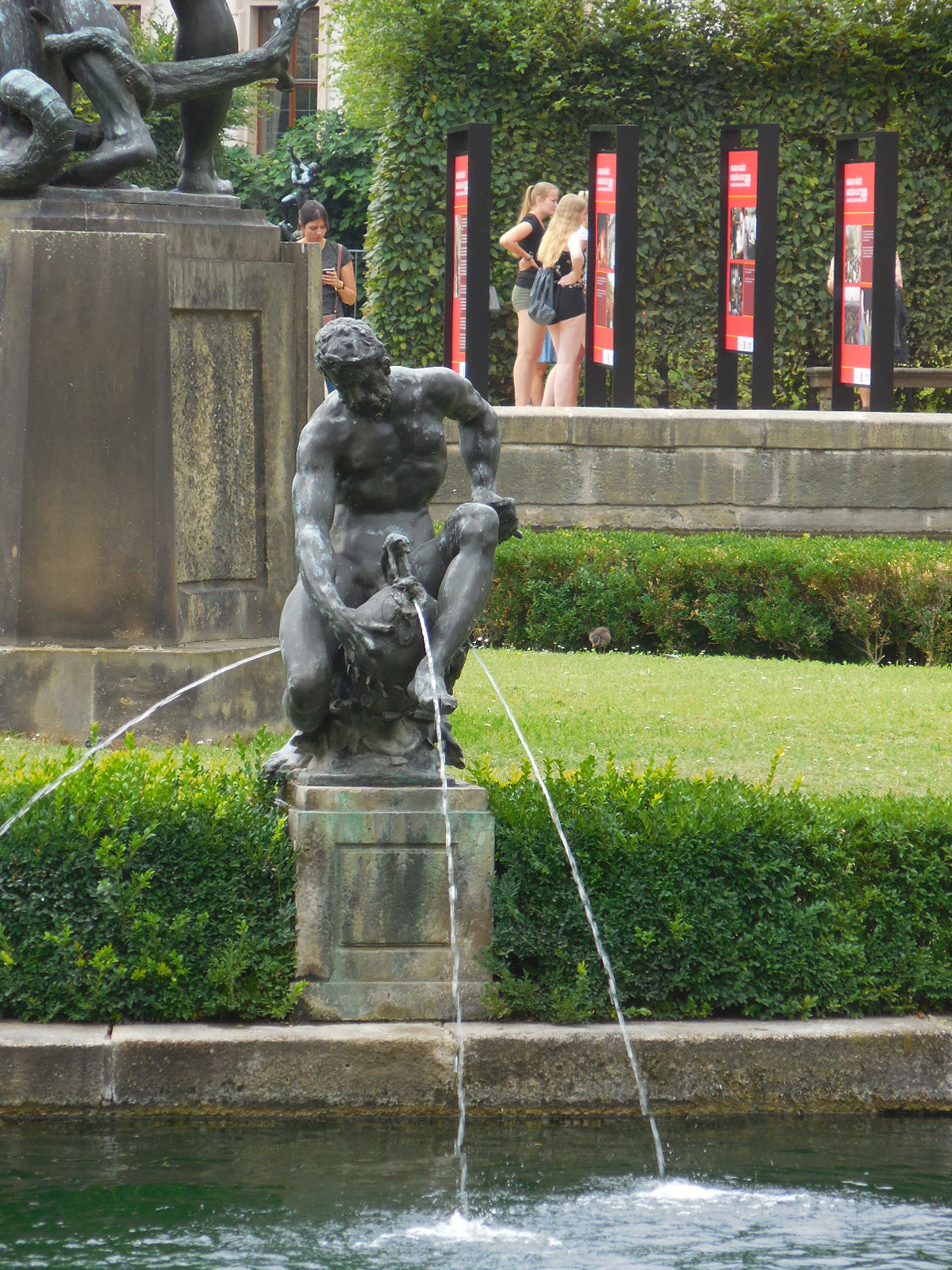 PragueWallensteinGarden4