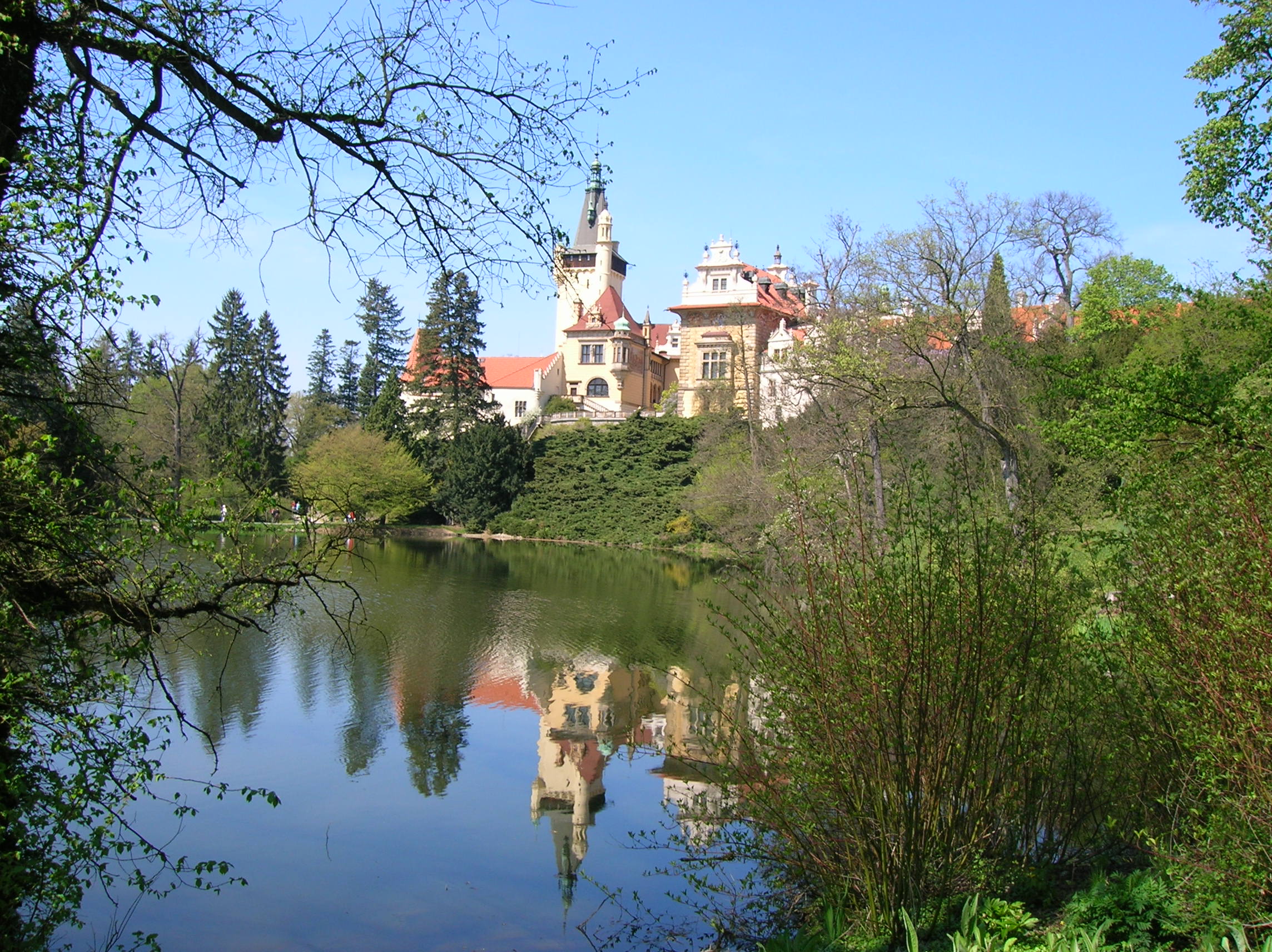Pruhonice chateau